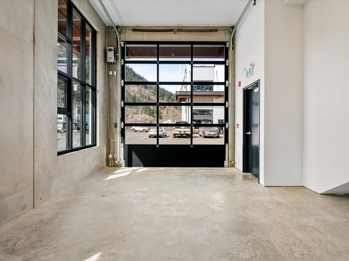 Laundry Room Photo of 24 7342 Industrial Way, Pemberton, BC