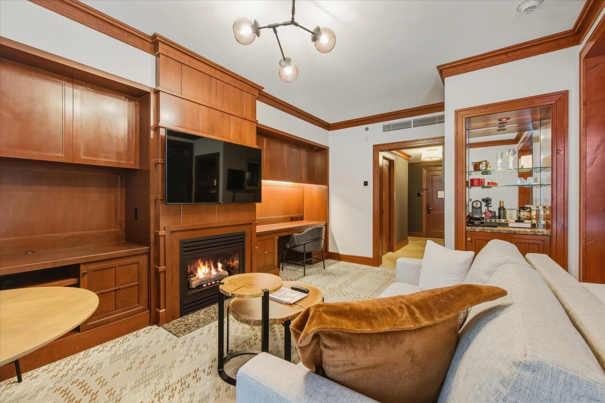 Breakfast Nook Photo of 454 4591 Blackcomb Way, Whistler, BC