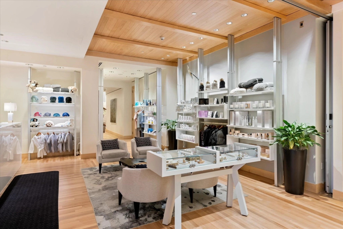 Laundry Room Photo of 454 4591 Blackcomb Way, Whistler, BC