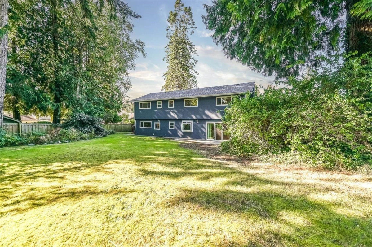 Backyard Photo of 1020 Pacific Place, Delta, BC