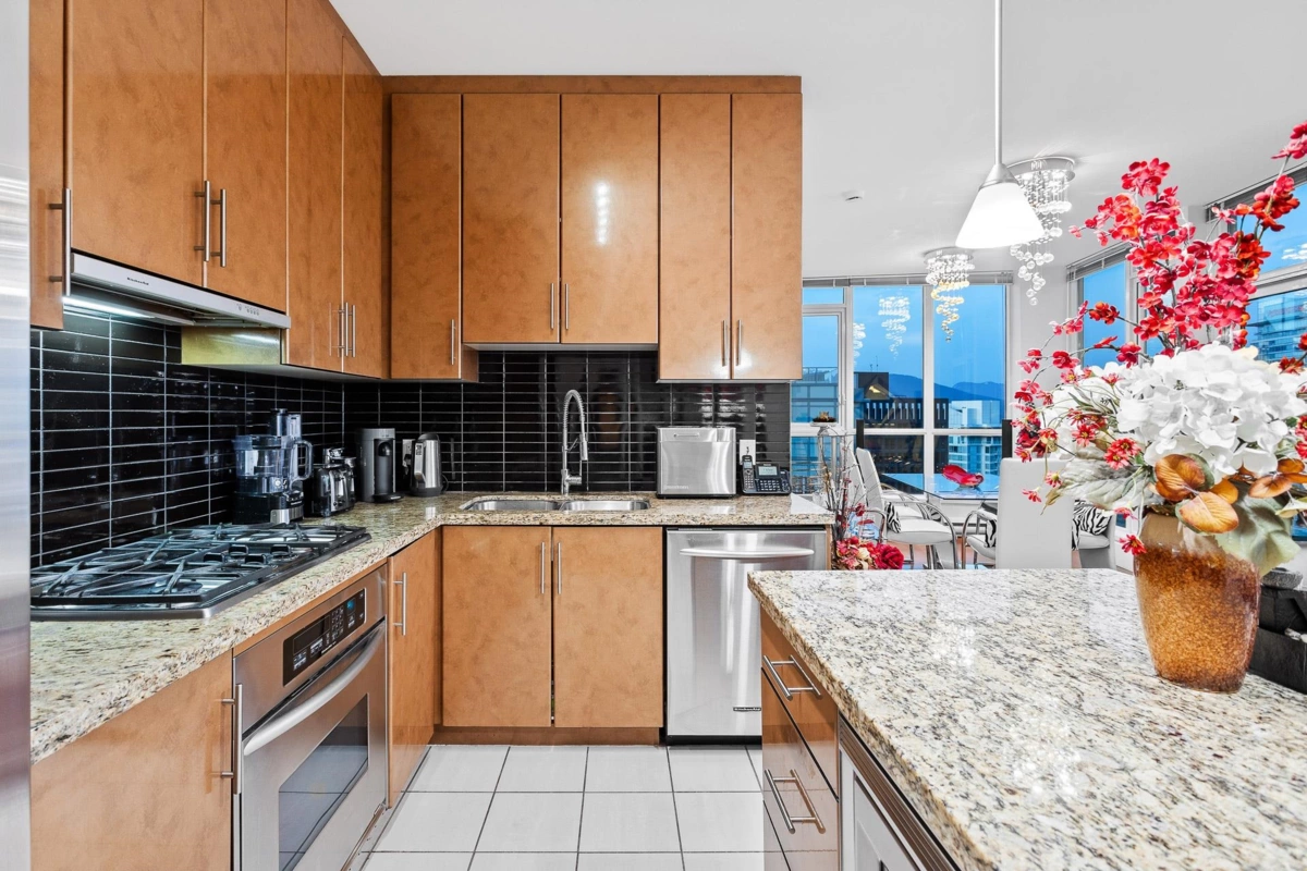 Bedroom 2 Photo of 3303 1189 Melville Street, Vancouver, BC