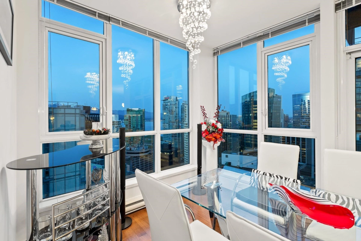 Dining Area Photo of 3303 1189 Melville Street, Vancouver, BC