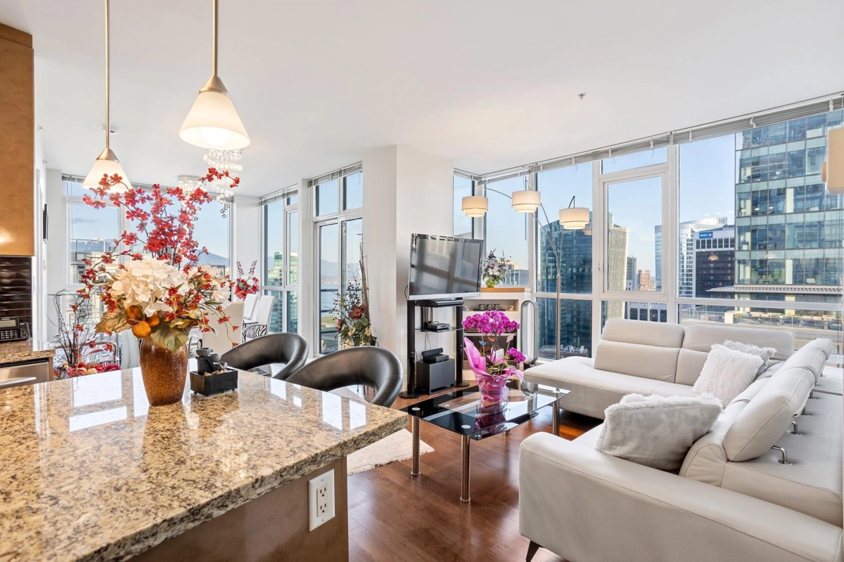 Mudroom Photo of 3303 1189 Melville Street, Vancouver, BC