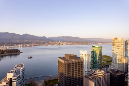 Hot Tub / Spa Photo of 3303 1189 Melville Street, Vancouver, BC