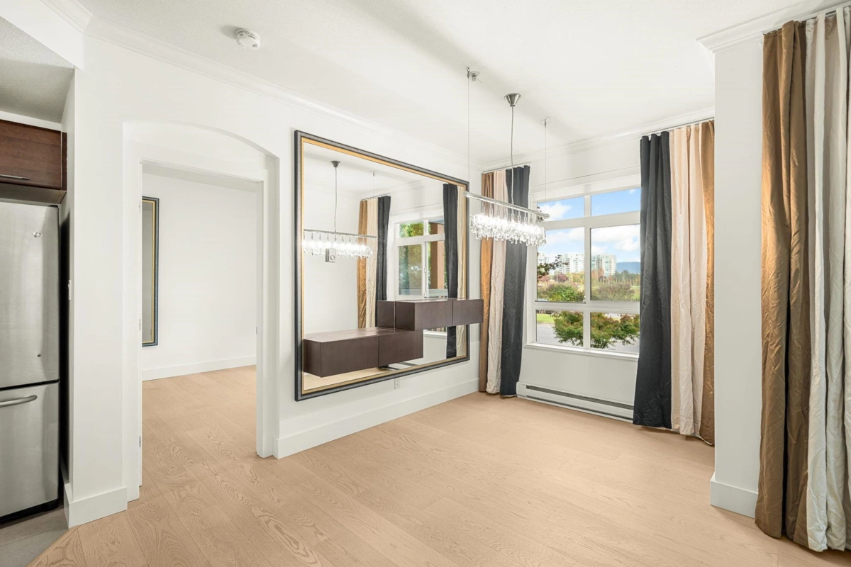 Dining Area Photo of 115 6033 Katsura Street, Richmond, BC