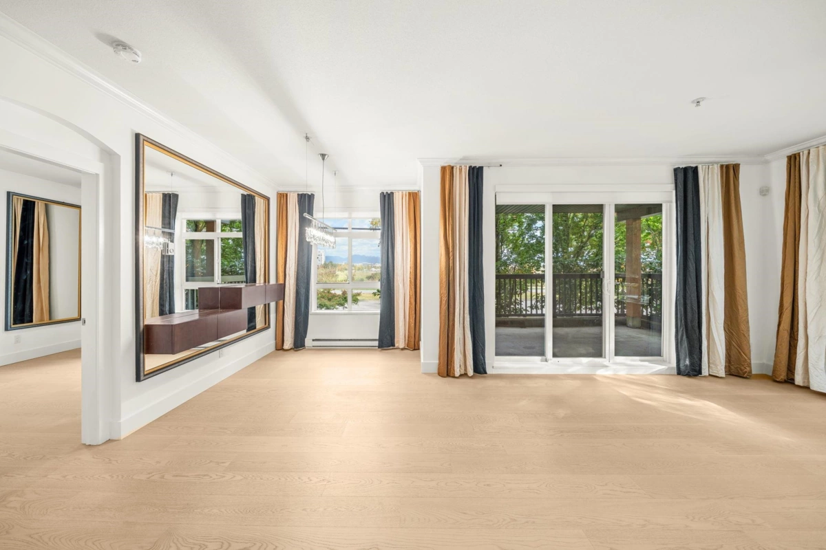 Family Room Photo of 115 6033 Katsura Street, Richmond, BC