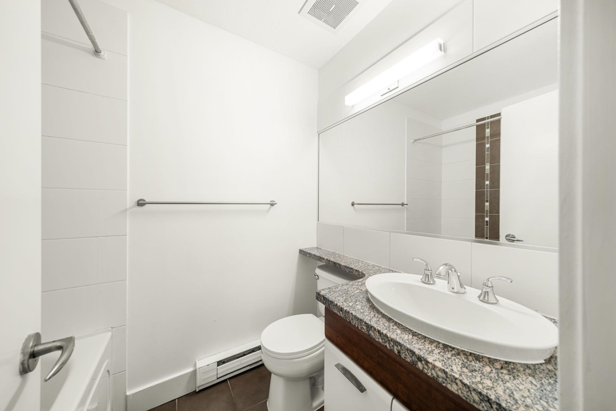 Outdoor Deck Photo of 115 6033 Katsura Street, Richmond, BC