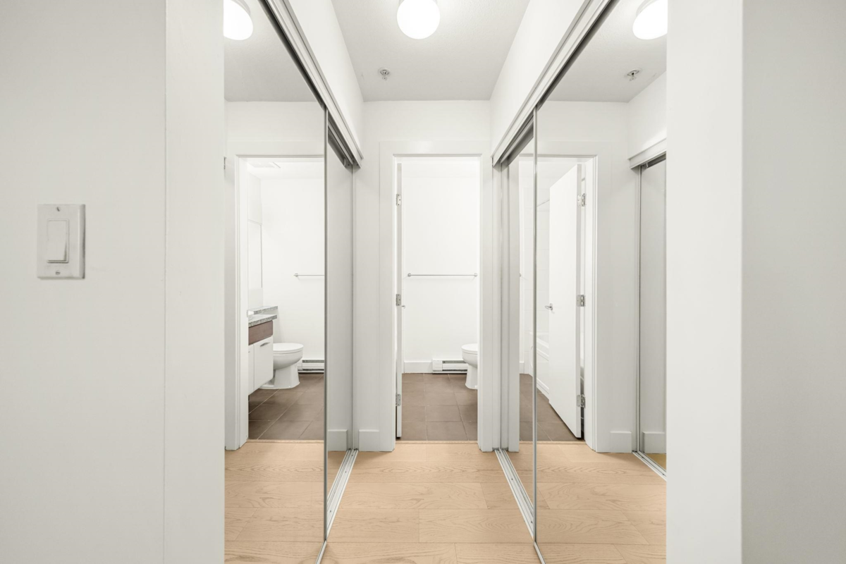 Outdoor Patio Photo of 115 6033 Katsura Street, Richmond, BC