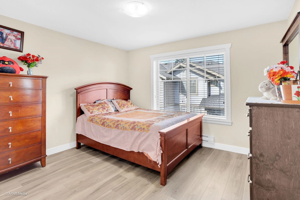 Bedroom 3 Photo of 42 9533 130a Street, Surrey, BC