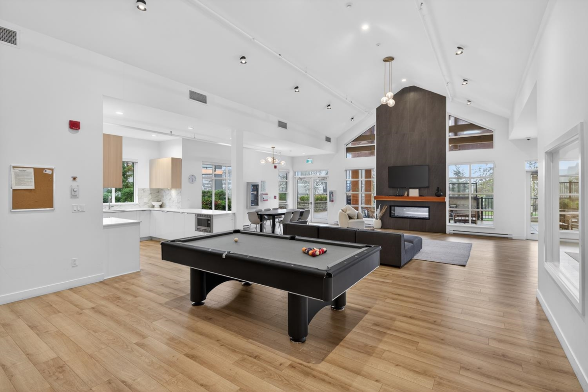 Swimming Pool Photo of 319 1792 Starling Drive, Tsawwassen, BC