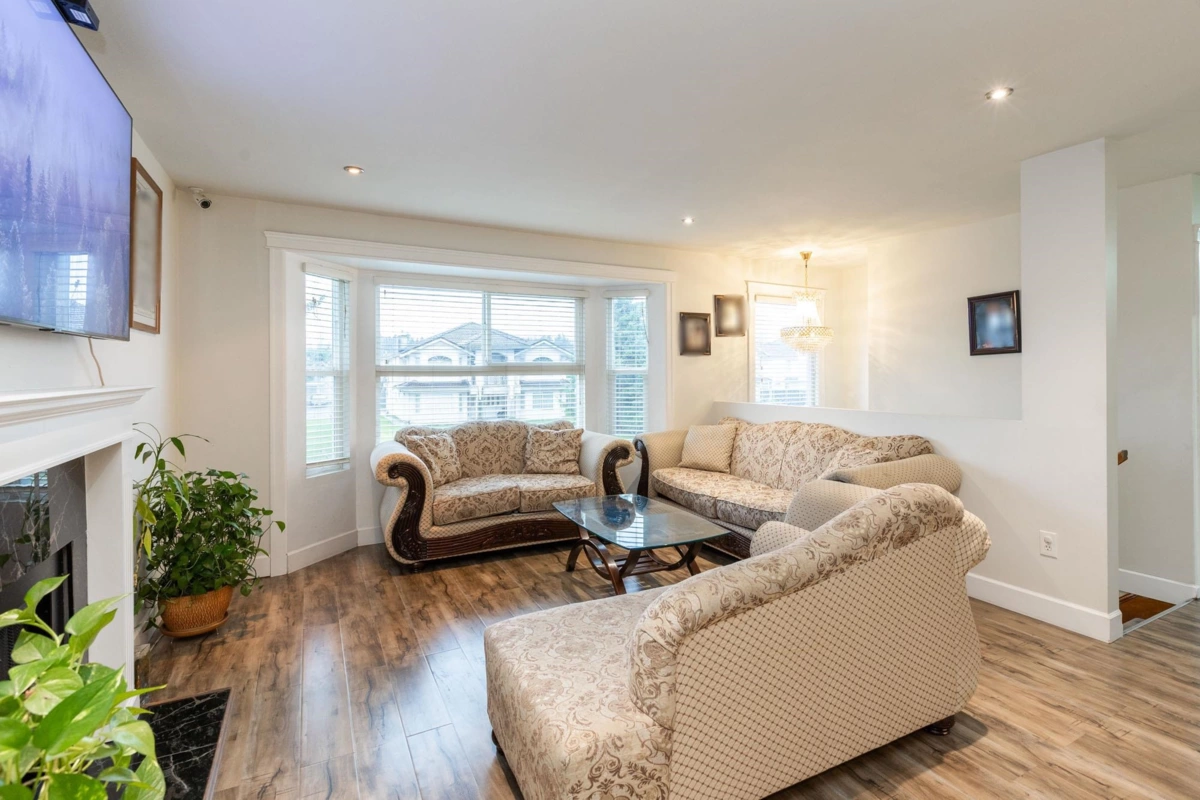 Family Room Photo of 8412 134b Street, Surrey, BC