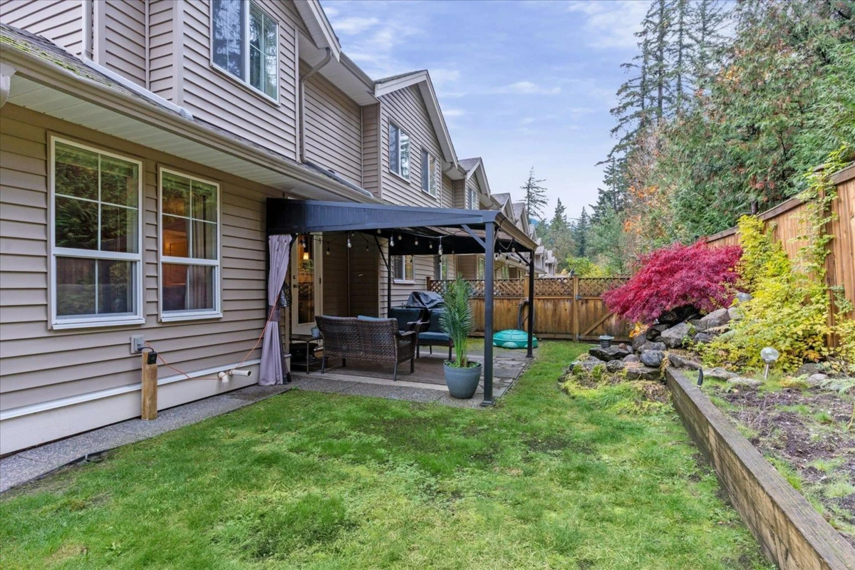 Bedroom 4 Photo of 28 1175 7th Avenue, Hope, BC