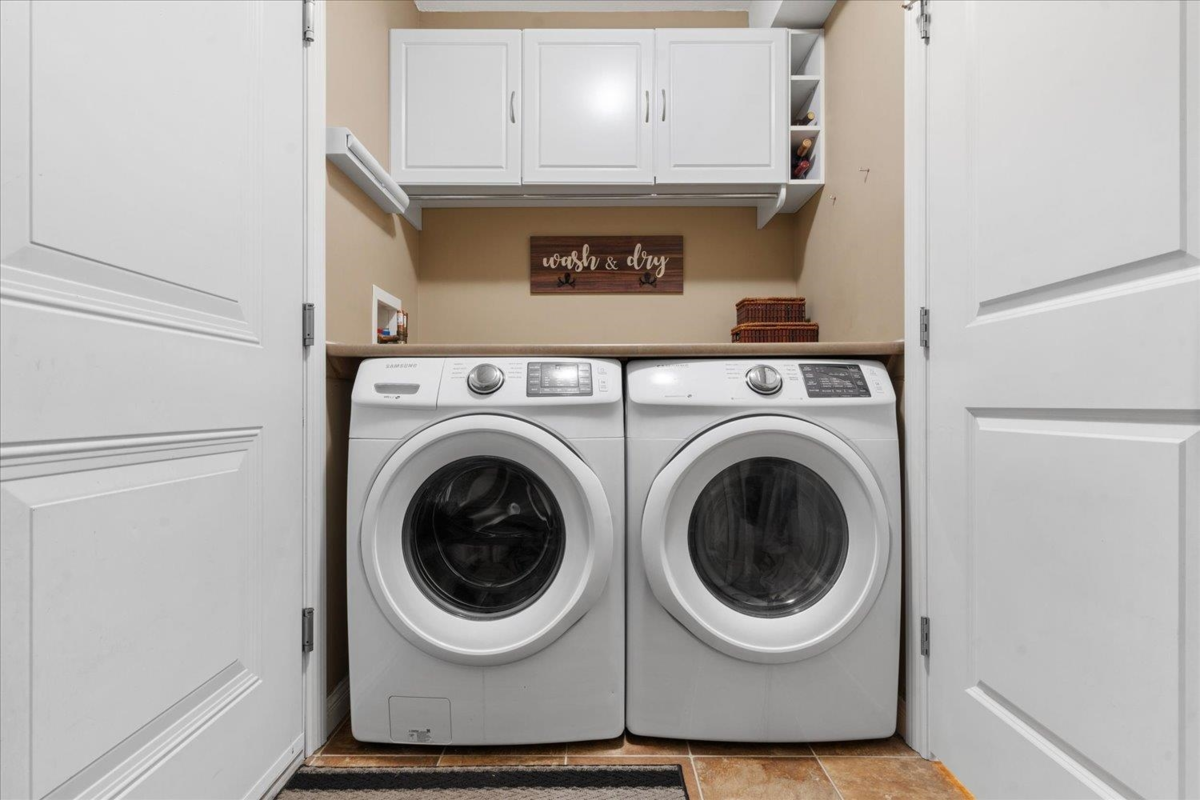 Front Yard Photo of 28 1175 7th Avenue, Hope, BC