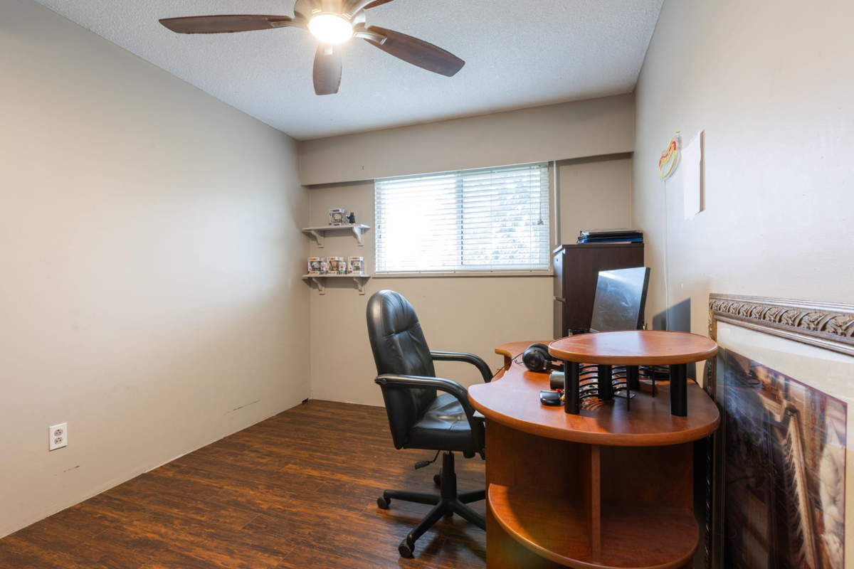 Mudroom Photo of 27283 29 Avenue, Langley, BC
