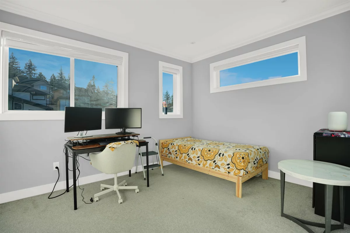 Hallway Photo of 14919 62a Avenue, Surrey, BC