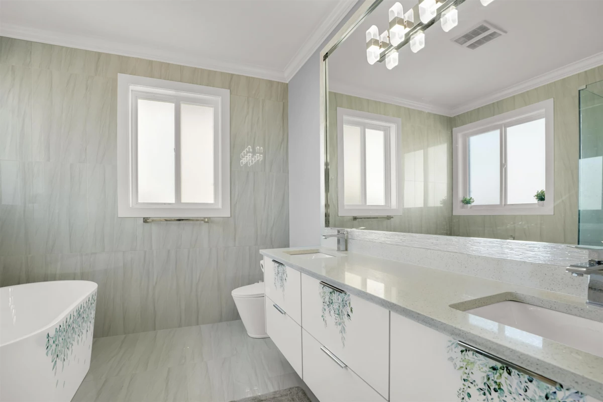 Mudroom Photo of 14919 62a Avenue, Surrey, BC