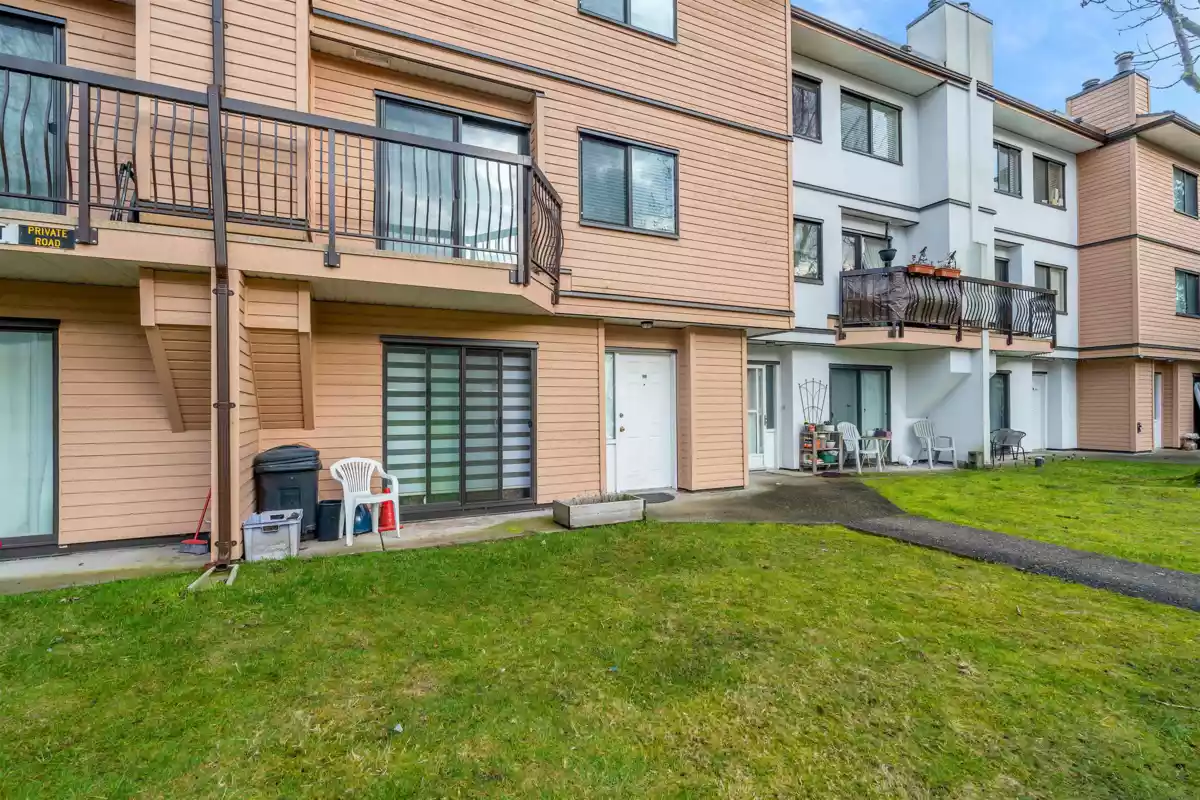 Bedroom 2 Photo of 105 7116 133b Street, Surrey, BC