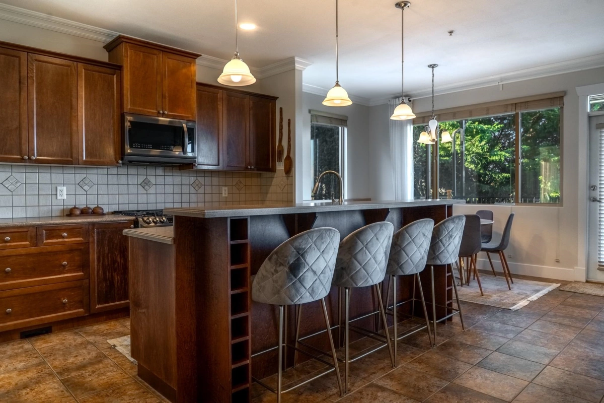 Dining Area Photo of 10707 248 Street, Maple Ridge, BC