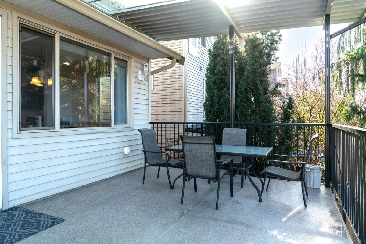 Outdoor Deck Photo of 10707 248 Street, Maple Ridge, BC