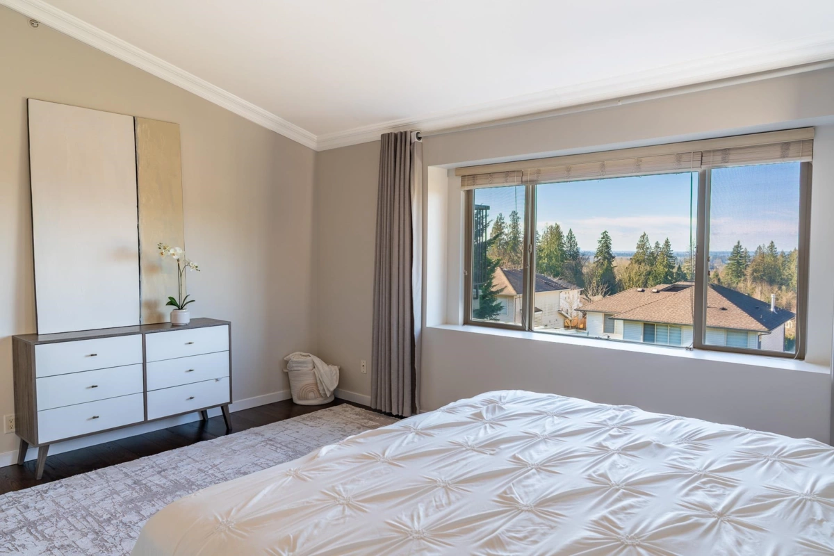 Primary Bathroom Photo of 10707 248 Street, Maple Ridge, BC