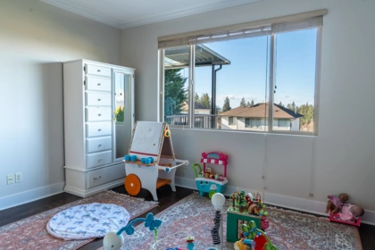 Breakfast Nook Photo of 10707 248 Street, Maple Ridge, BC