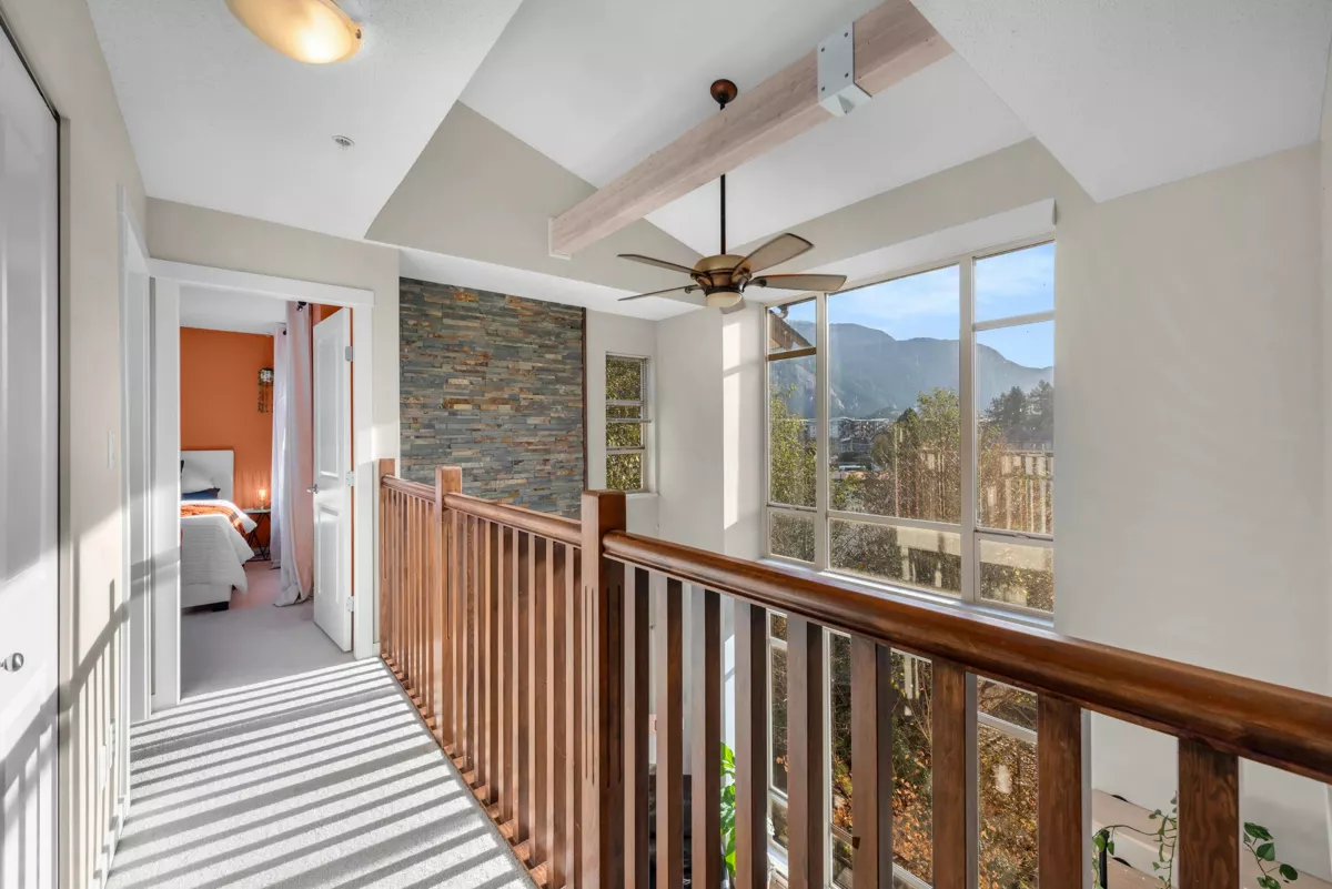 Powder Room Photo of 38226 Eaglewind Boulevard, Squamish, BC