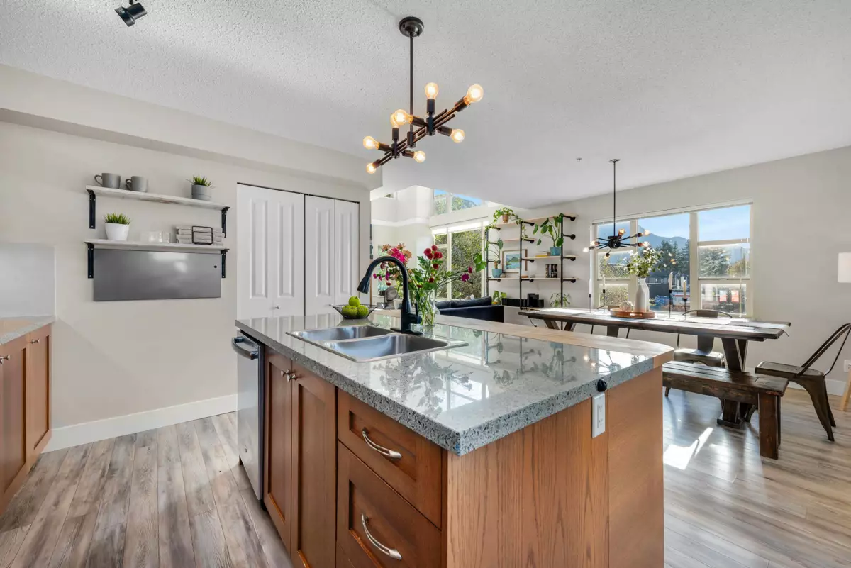 Primary Bedroom Photo of 38226 Eaglewind Boulevard, Squamish, BC