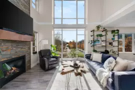 38226 Eaglewind Boulevard, Squamish, BC