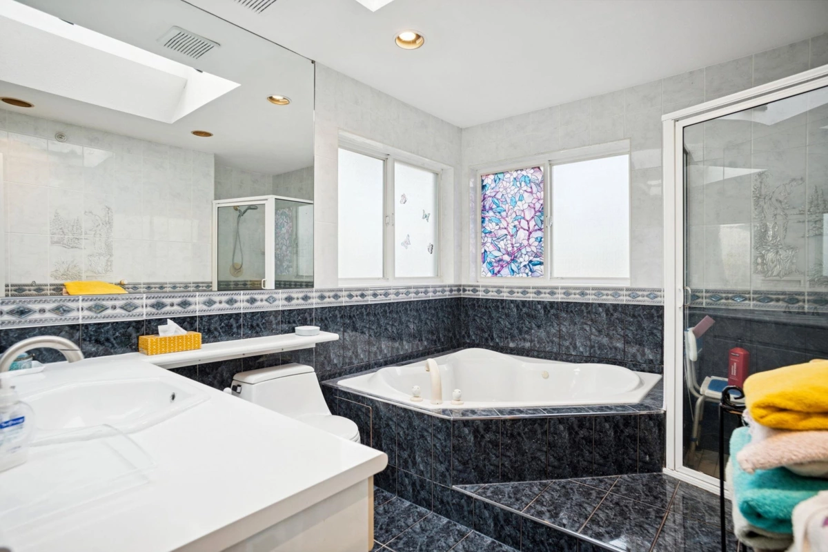 Mudroom Photo of 2085 Qualicum Drive, Vancouver, BC