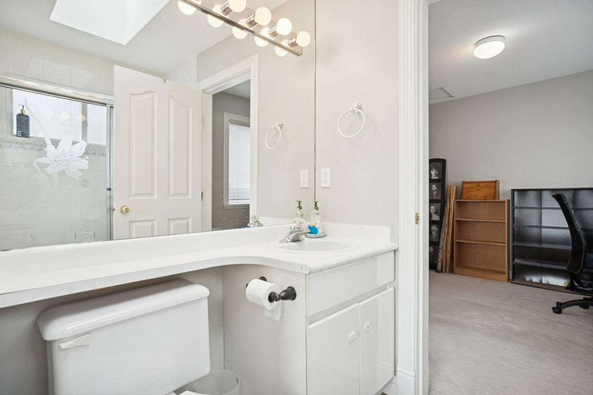 Outdoor Patio Photo of 2085 Qualicum Drive, Vancouver, BC