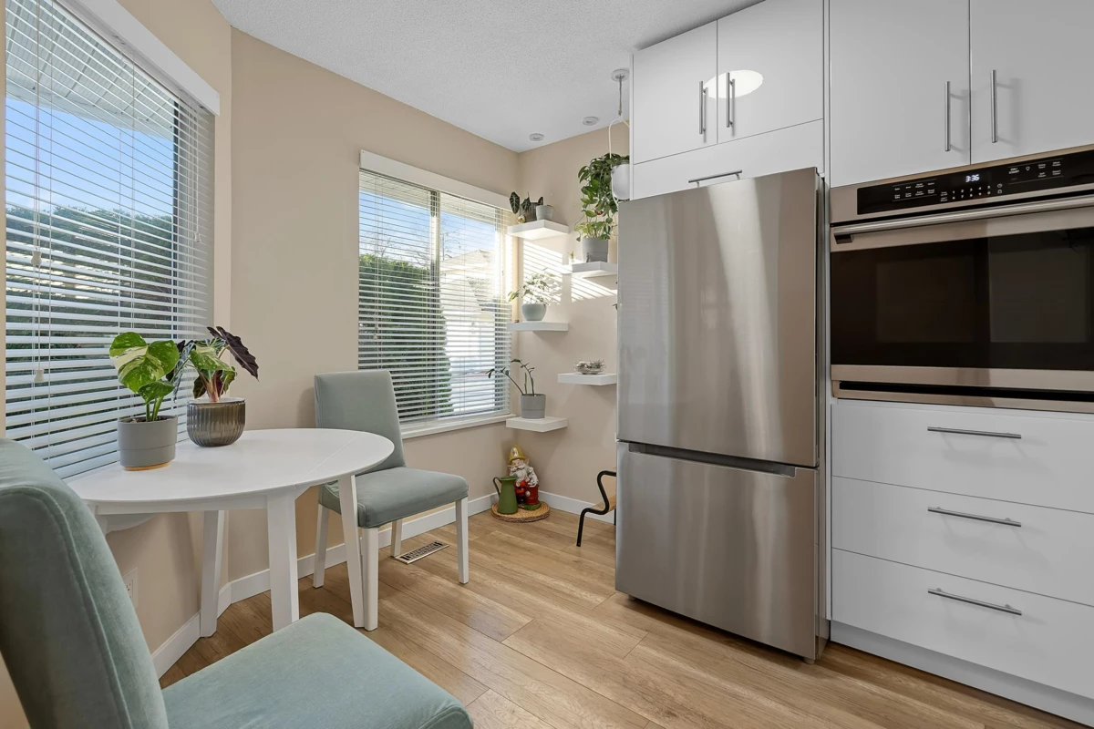 Dining Area Photo of 59 21928 48 Avenue, Langley, BC