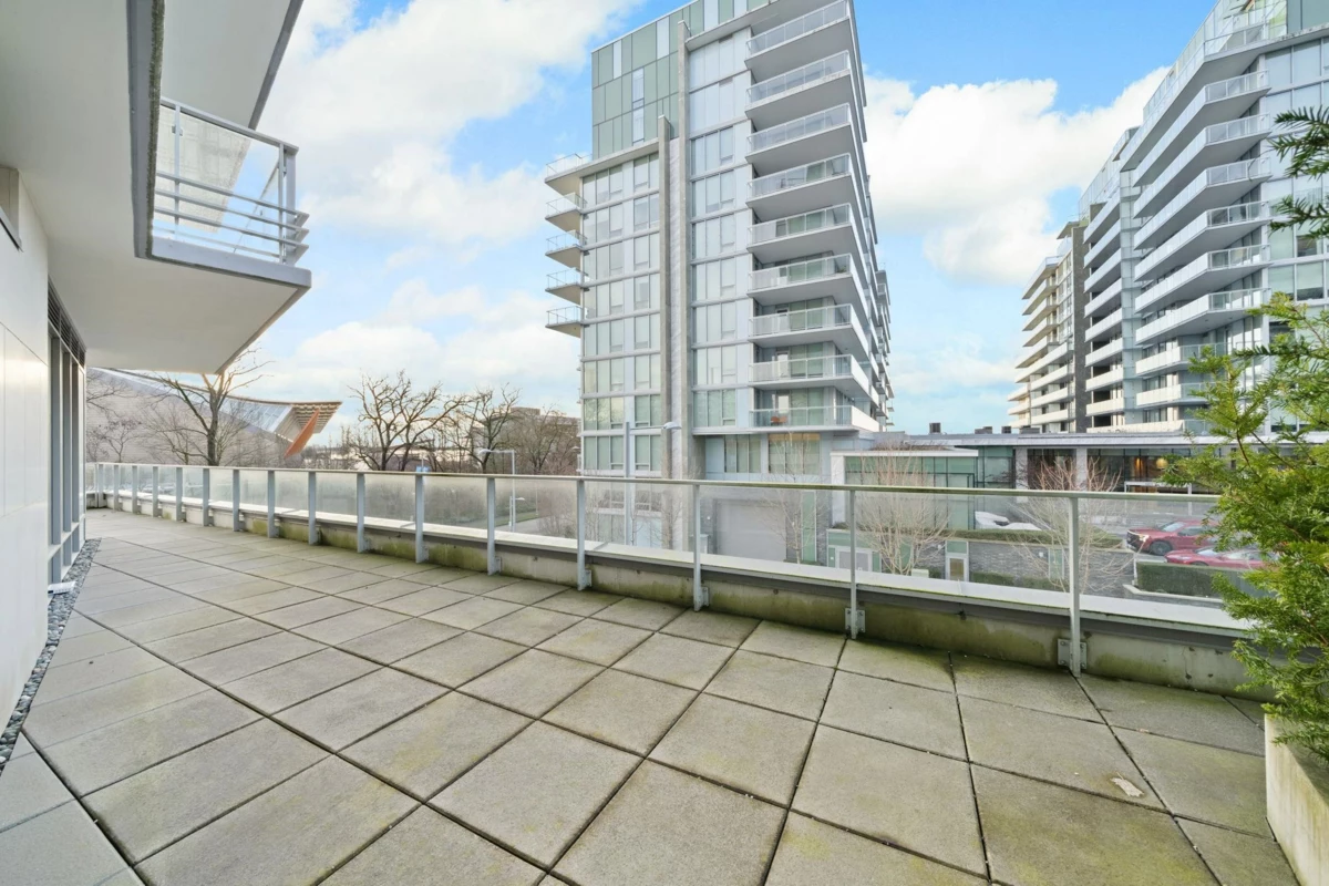 Garden / Landscaping Photo of 207 6622 Pearson Way, Richmond, BC