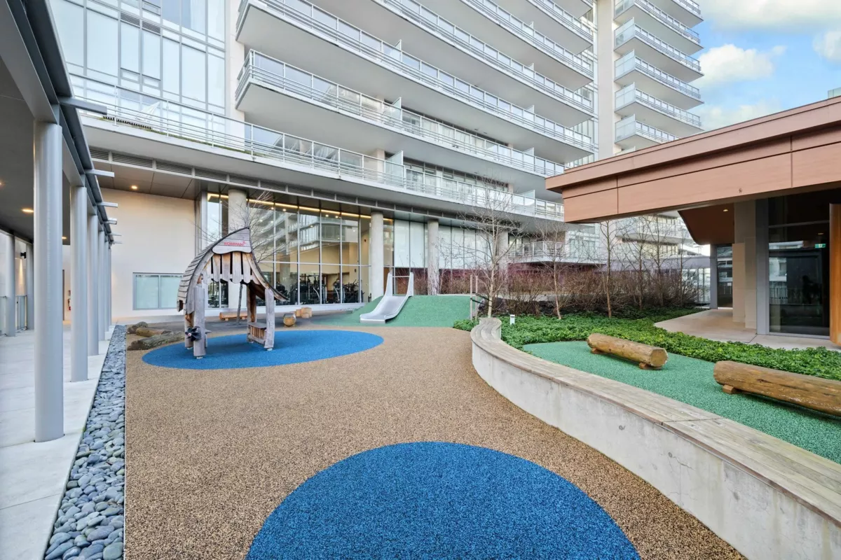 Kitchen Island Photo of 207 6622 Pearson Way, Richmond, BC