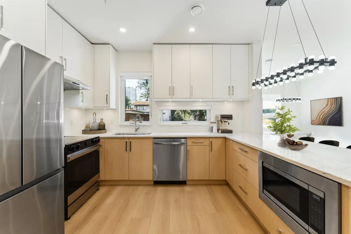 Family Room Photo of 844 St. Denis Avenue, North Vancouver, BC