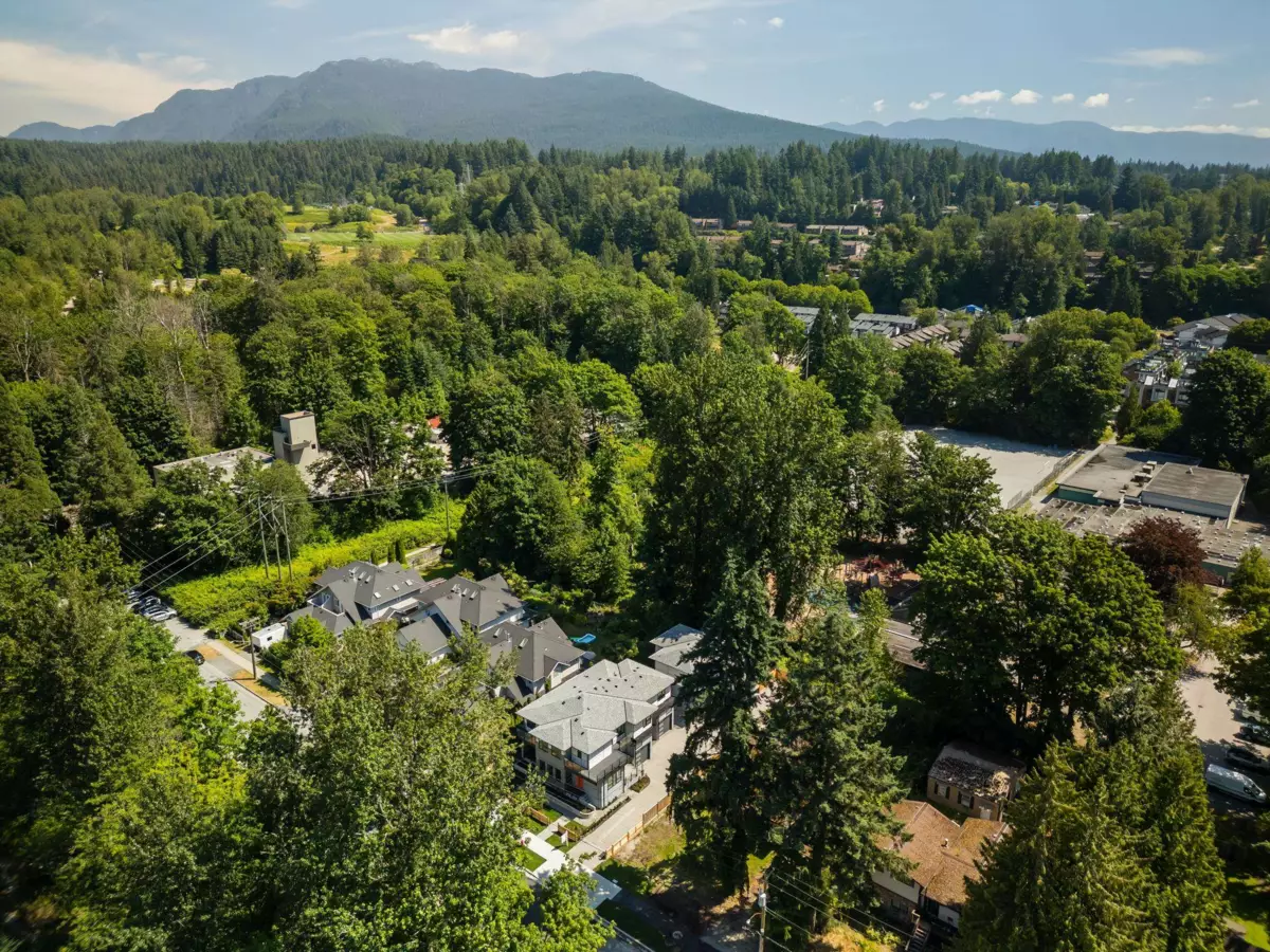 Garden / Landscaping Photo of 844 St. Denis Avenue, North Vancouver, BC