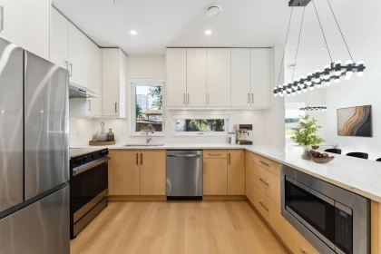 844 St. Denis Avenue, North Vancouver, BC