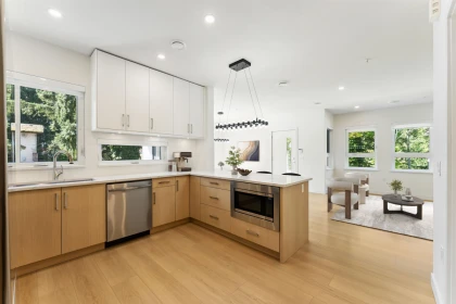 844 St. Denis Avenue, North Vancouver, BC