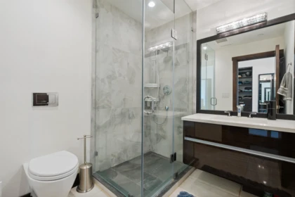 Hot Tub / Spa Photo of 2643 Nelson Avenue, West Vancouver, BC