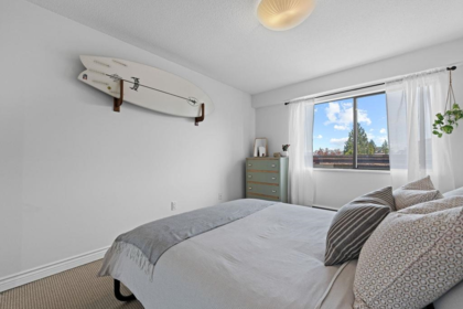 Guest Bathroom Photo of 305 2330 Maple Street, Vancouver, BC