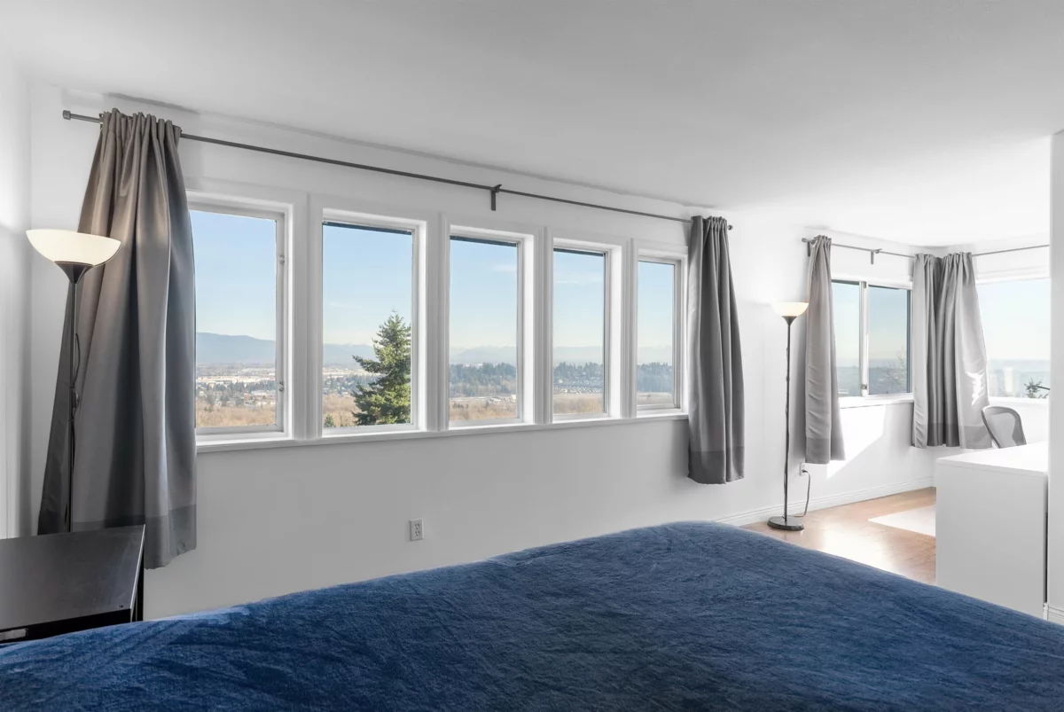 Entry Foyer Photo of 2765 Nadina Drive, Coquitlam, BC