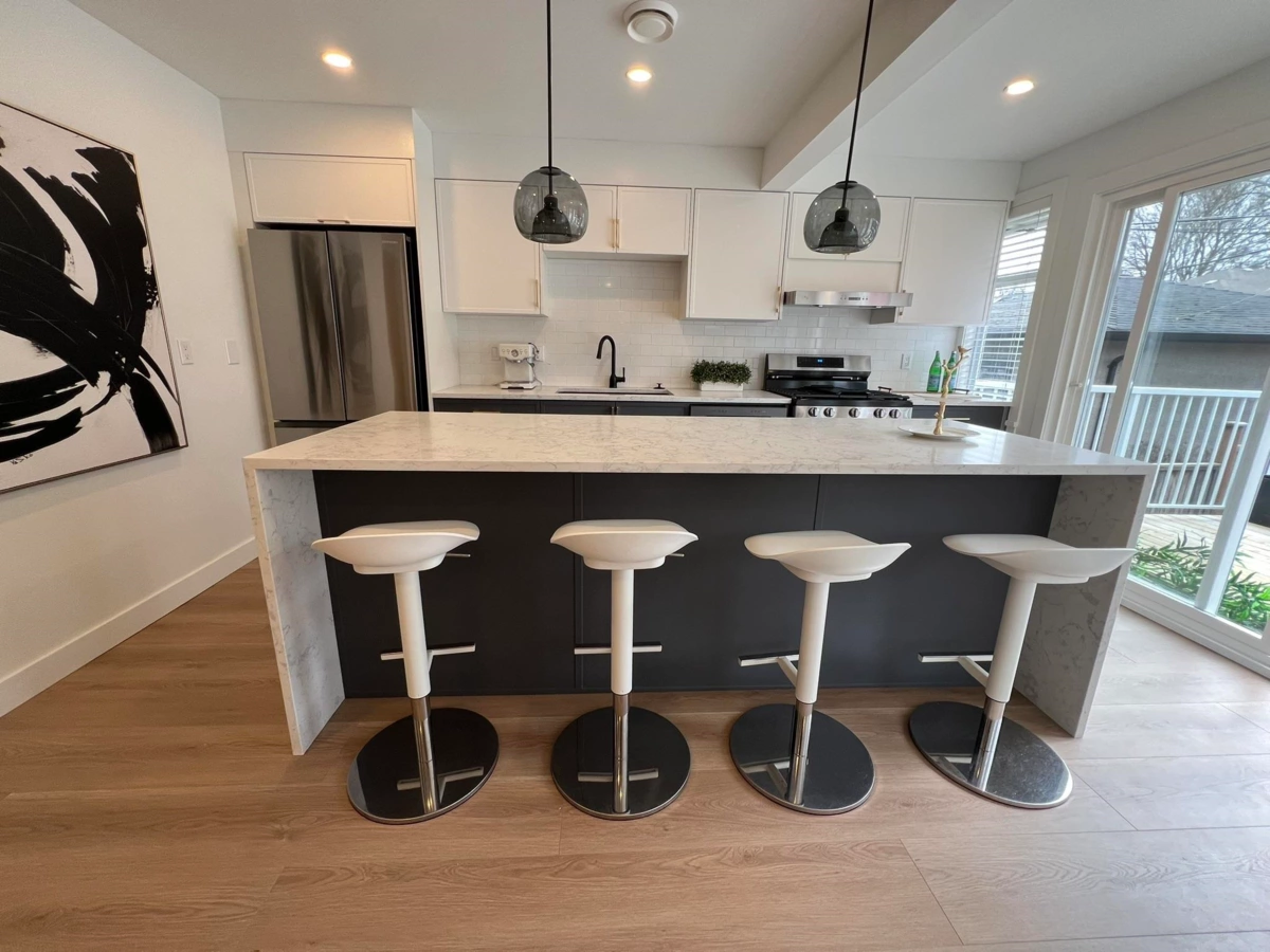 Family Room Photo of 3534 W 17th Avenue, Vancouver, BC