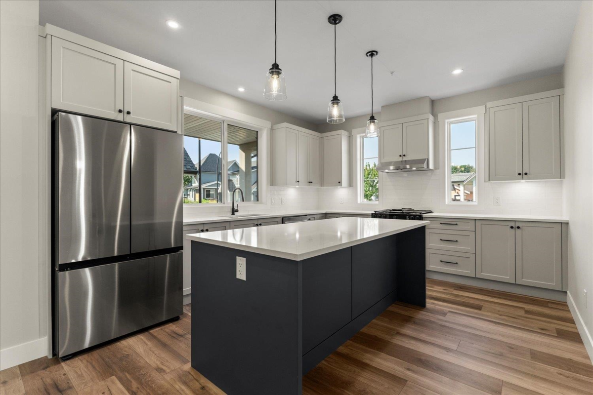 Bedroom 2 Photo of 205 46211 Promontory Road, Chilliwack, BC