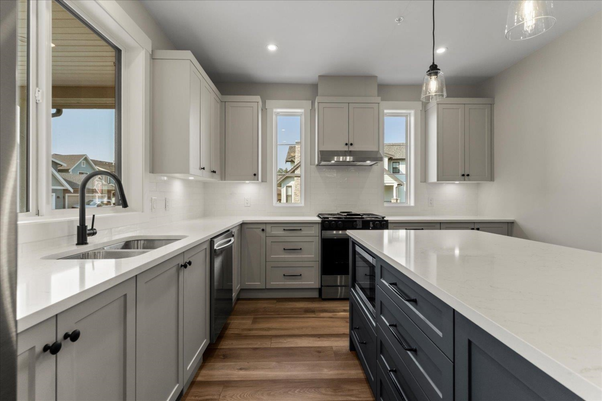 Bedroom 3 Photo of 205 46211 Promontory Road, Chilliwack, BC