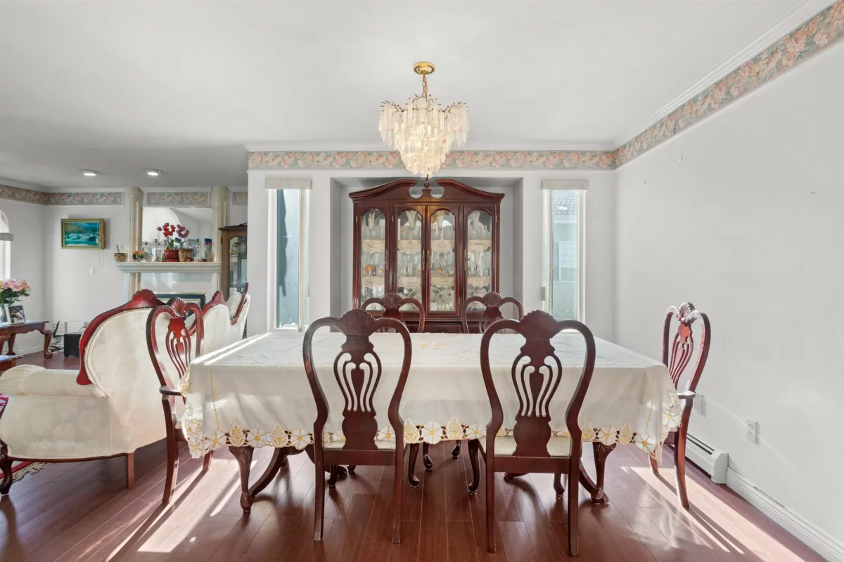 Primary Bedroom Photo of 12185 98a Avenue, Surrey, BC