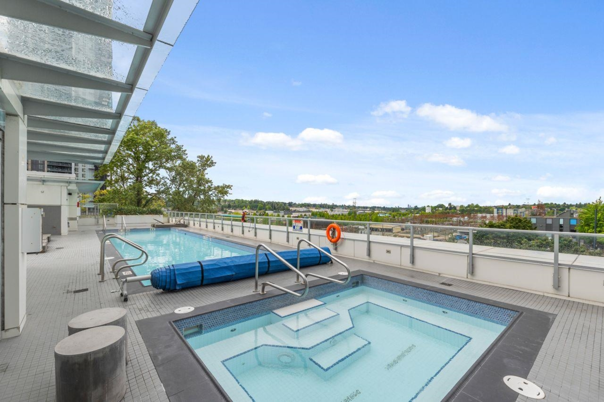 Backyard Photo of 1106 1888 Gilmore Avenue, Burnaby, BC