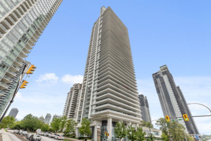 1106 1888 Gilmore Avenue, Burnaby, BC, Brentwood Park — 1 bed apartment/condo for sale