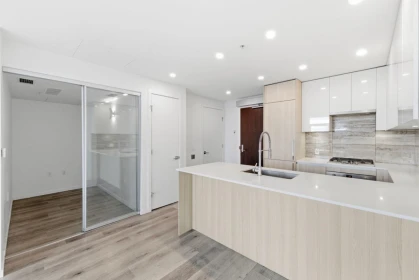 Walk-In Closet Photo of 1106 1888 Gilmore Avenue, Burnaby, BC