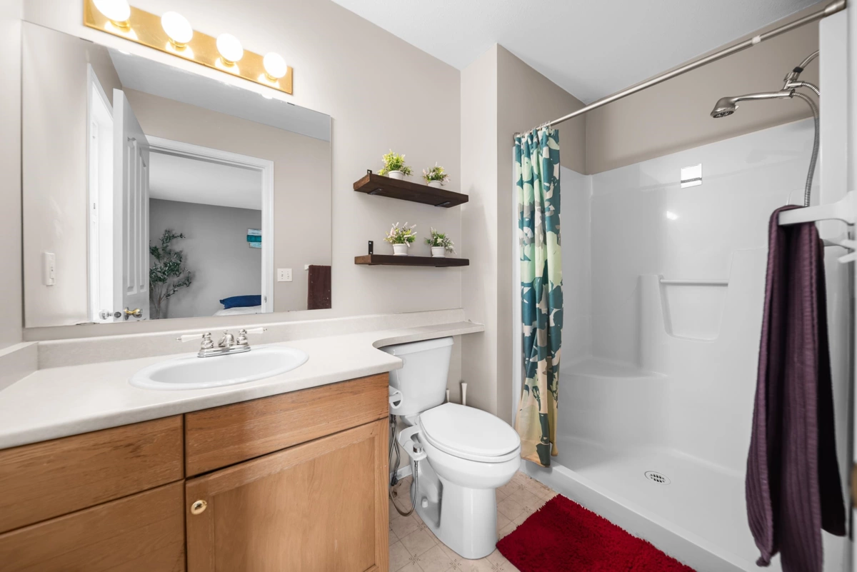 Laundry Room Photo of 119 6450 Vedder Road, Chilliwack, BC