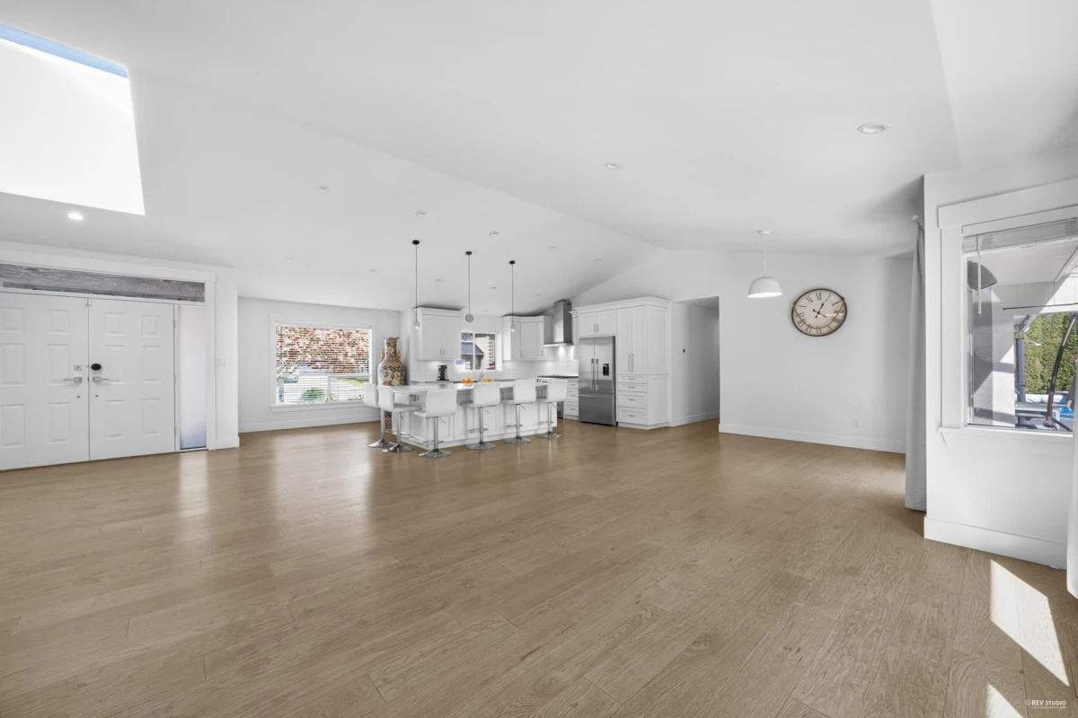 Bedroom 4 Photo of 13658 19 Avenue, Surrey, BC