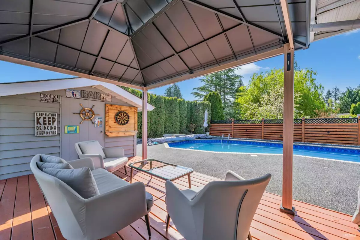 Loft / Bonus Room Photo of 13658 19 Avenue, Surrey, BC